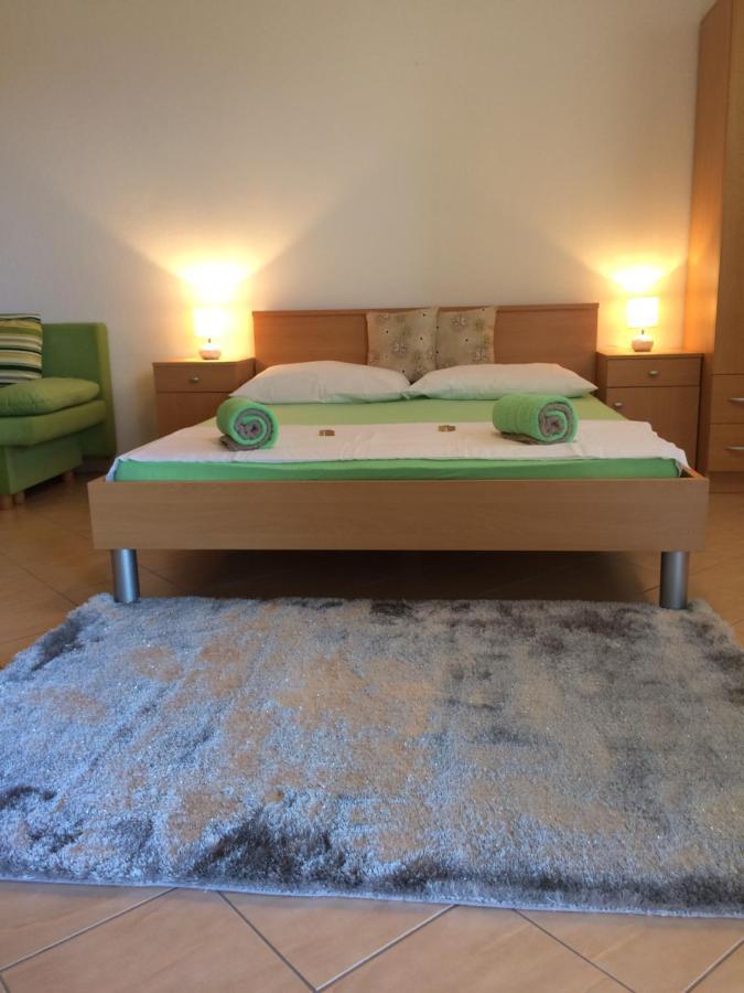 Studio Trogir Romina Apartment Plano Екстериор снимка